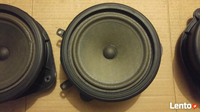 Subwoofer z kompletem głośników do Audi A3 S3 RS3 8P