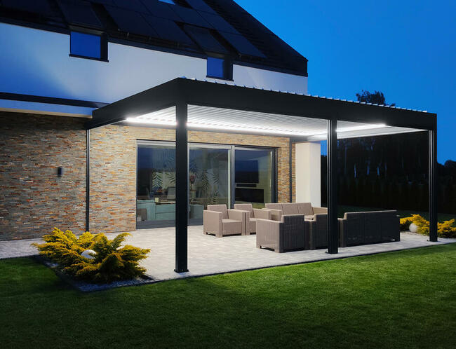 Pergole, wiaty i bramy garażowe, rolety, markizy, żaluzje.