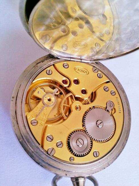 Zegarek kieszonkowy srebrno złoty Swajcar śr;50mm