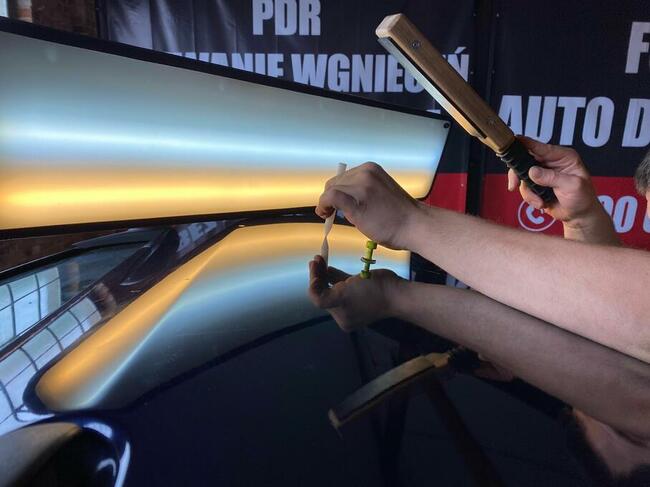 Szkolenie kurs PDR usuwanie wgnieceń bez lakierowania