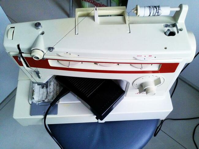 Maszyna do szycia łucznik 876 sprawna