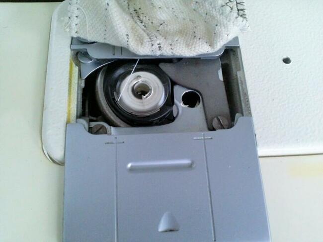 Maszyna do szycia łucznik 876 sprawna