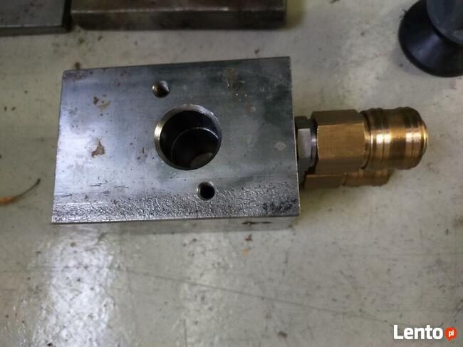 Cam box i narzędzia do pompowtryskiwaczy