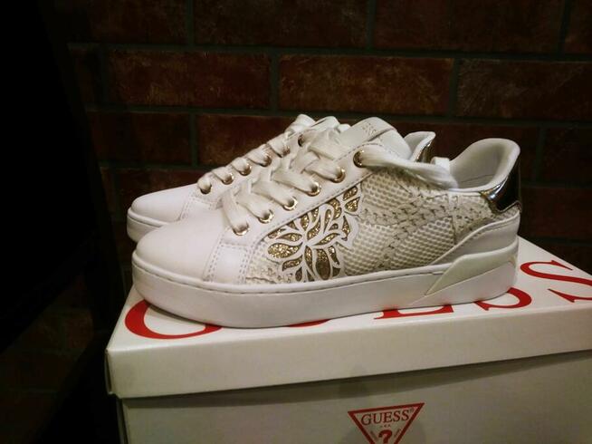 NOWE Śliczne Sneakersy Whigo GUESS rozmiar 36 / 37 / 38