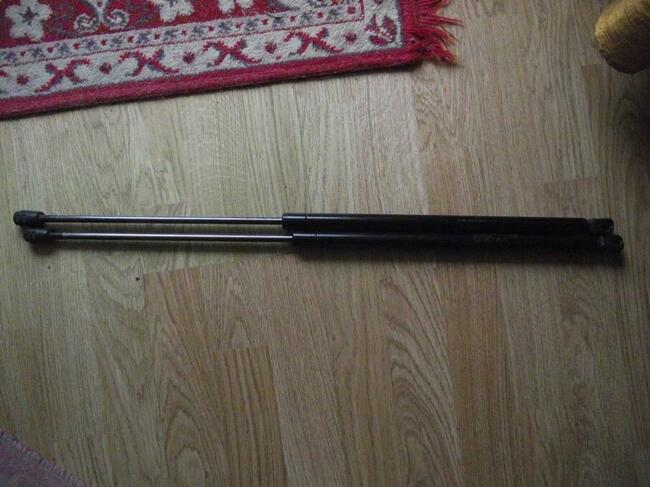 Teleskopy klapy bagażnika Mercedes ML 400 AMG