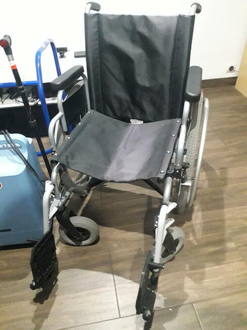 Koncentrator tlenu, wózek inwalidzki i inne