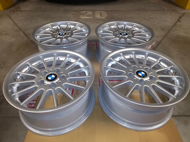 Alufelgi 32 Styling 17 Cali