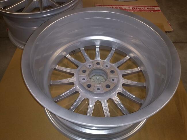 Alufelgi 32 Styling 17 Cali