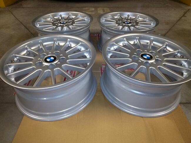 Alufelgi 32 Styling 17 Cali