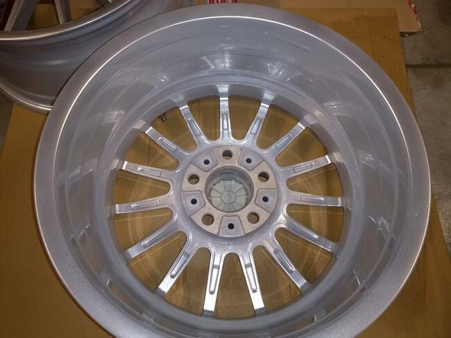 Alufelgi 32 Styling 17 Cali