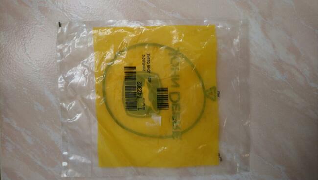 T42302 oring pompy hydraulicznej John Deere oryginał