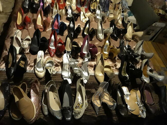 90 PAR butów - wyprzedaż-mix