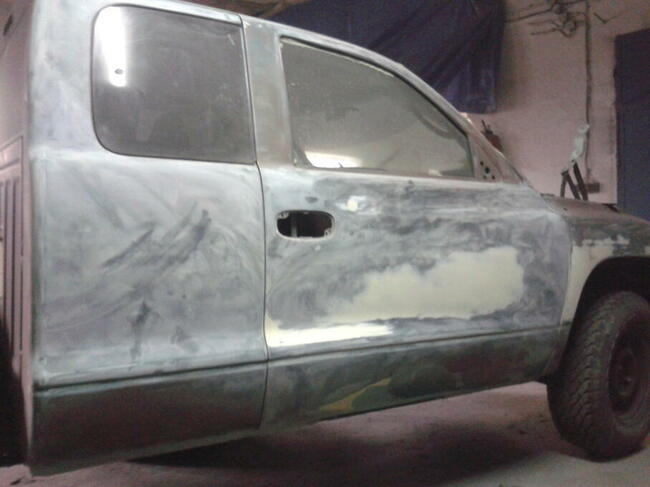 Blacharstwo Lakiernictwo auta Terenowe i dostawcze TANIO!!!