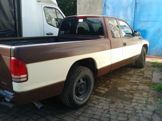 Blacharstwo Lakiernictwo auta Terenowe i dostawcze TANIO!!!