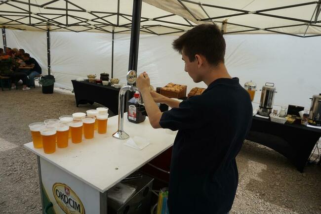 Catering Imprezy okolicznościowe pod namiotem Grill Piknik