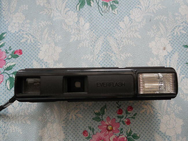 Stary aparat 30 zł.