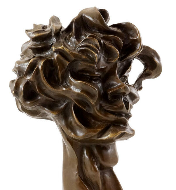 Kubistyczna głowa z brązu - Viki rok 1912 Otto Gutfreund