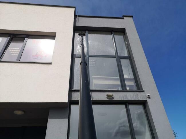 Wysokościowe mycie okien i fasad, mycie daszków, pranie