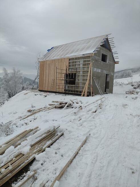 wełna elewacje drewno kamień naturalny