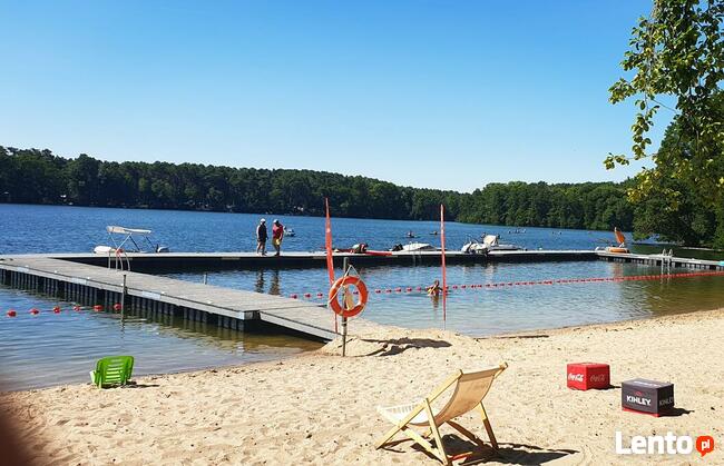 Pomost pływający na pływakach pomosty