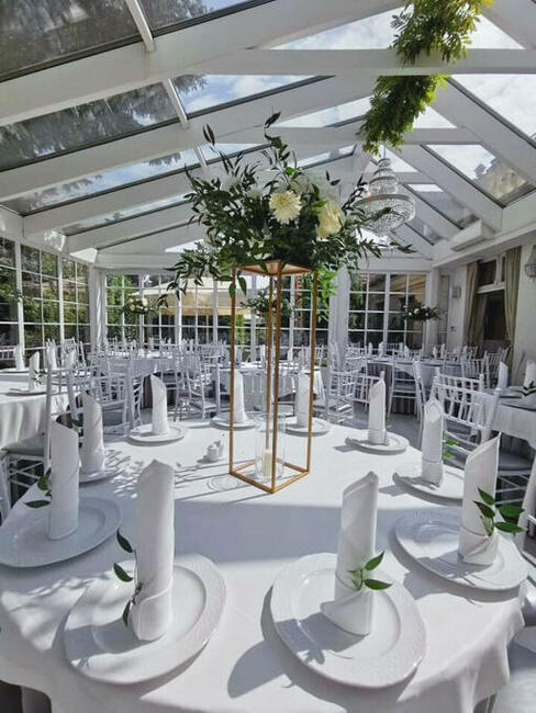 PROMOCJA 10+2 GRATIS Złote geometryczne stojaki na kwiaty