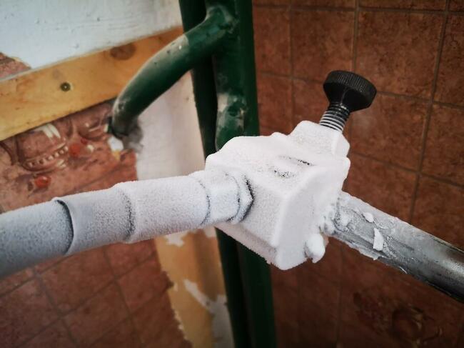 Wymiana grzejników, kaloryferów | zamrażanie | Spawanie rur