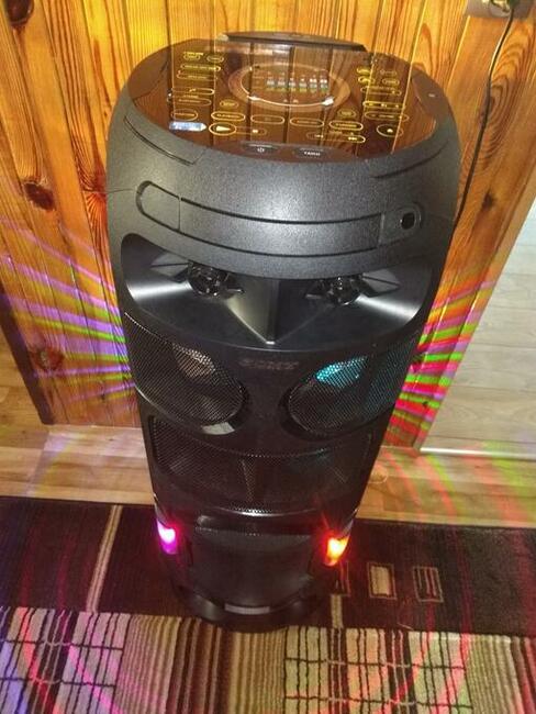 ZOSTAŃ DJ - oświetlenie nagłośnienie - wynajem SONY impreza