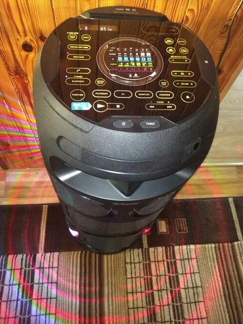 ZOSTAŃ DJ - oświetlenie nagłośnienie - wynajem SONY impreza