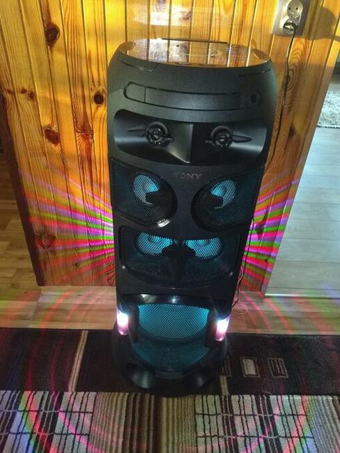 ZOSTAŃ DJ - oświetlenie nagłośnienie - wynajem SONY impreza