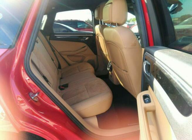 Porsche Macan 2018, 2.0L, 4x4, od ubezpieczalni