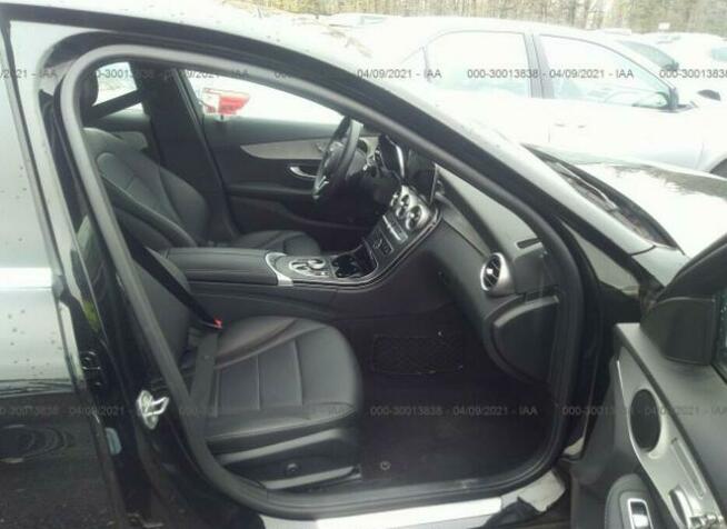 Mercedes C 300 2019, 2.0L, 4x4, po kradzieży