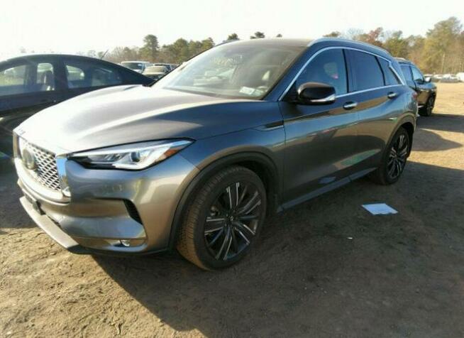 Infiniti QX50 2021, 2.0L, 4x4, od ubezpieczalni