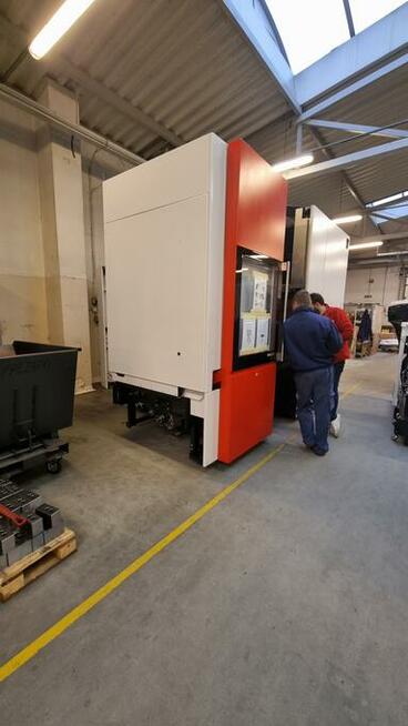 Relokacja maszyn przestawianie maszyn urządzeń przemysłowych