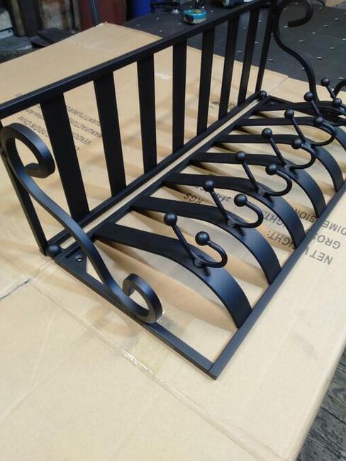 Wieszak do przedpokoju Belsoo