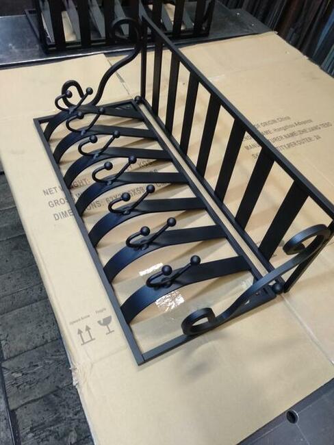 Wieszak do przedpokoju Belsoo