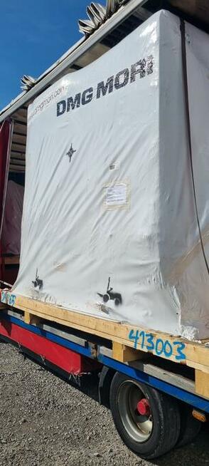 Relokacja maszyn przestawianie maszyn urządzeń przemysłowych