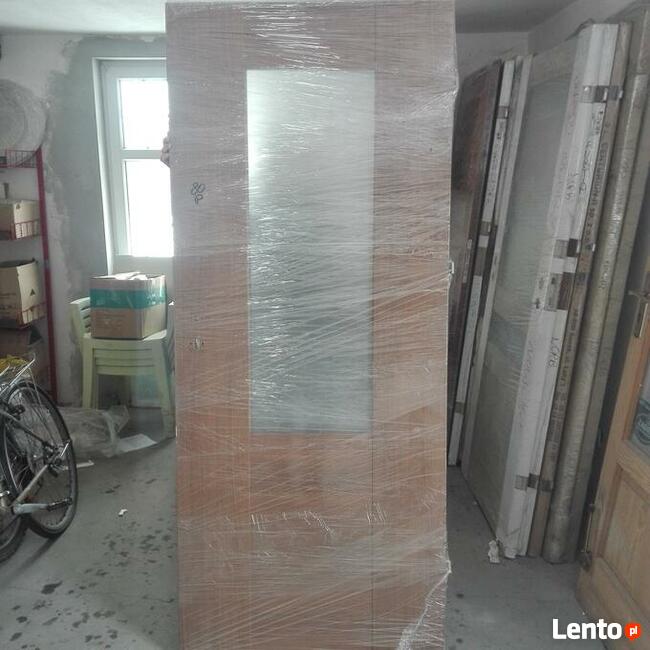 Skrzydła drzwiowe wewnętrzne różne tanio