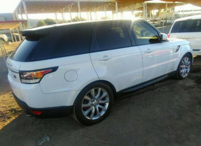 Land Rover Range Rover Sport 2017, 3.0L, 4x4, od ubezpieczalni