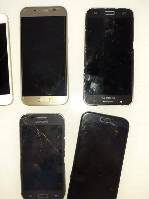 Uszkodzone telefony komórkowe