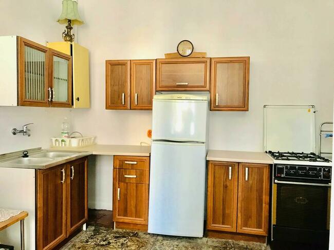 Dużą kawalerkę wynajmę na Bałutach + miejsce postojowe