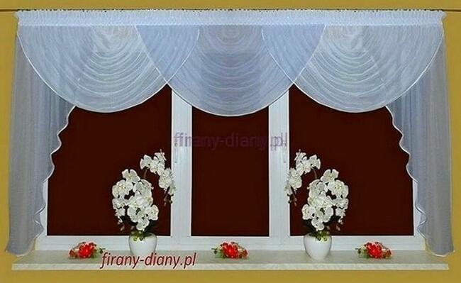 Lambrekiny, szycie firan, lambrekin w kwiaty, firany wody