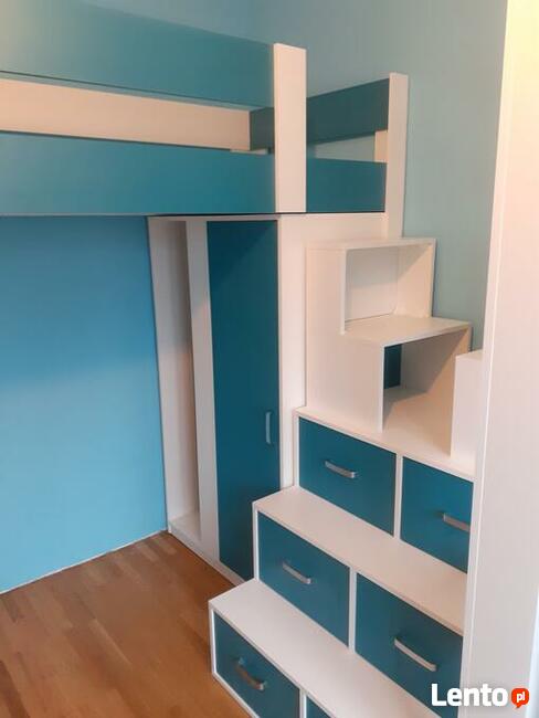 łózka na antresoli