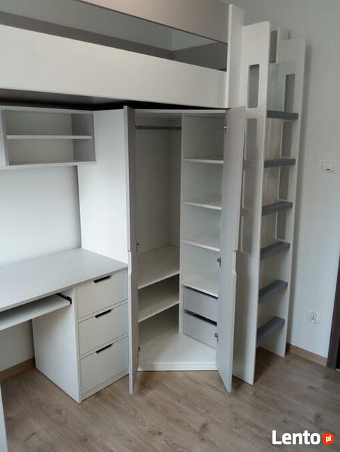 łózka na antresoli