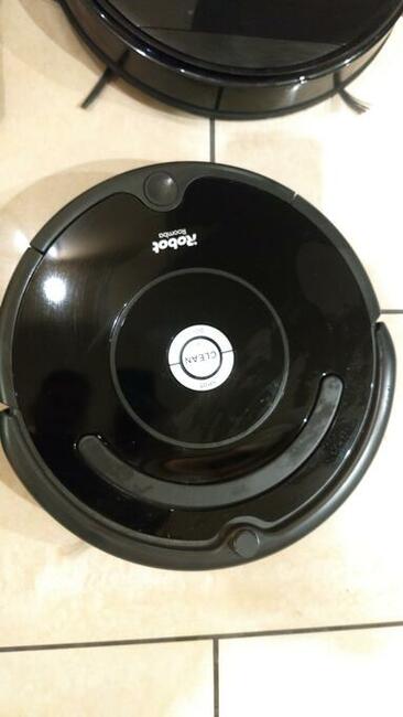 Odkurzacze bezprzewodowe. Przew. roboty sprzątające mopy pa