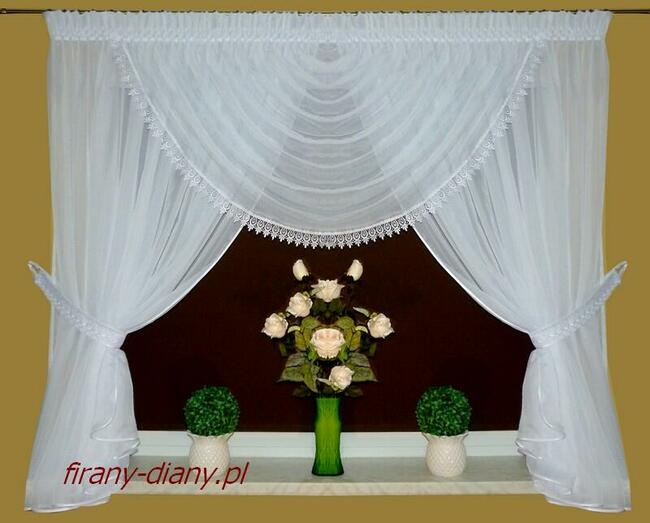 Lambrekiny, szycie firan, lambrekin w kwiaty, firany wody