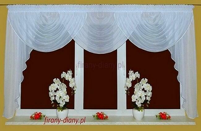 Lambrekiny, szycie firan, lambrekin w kwiaty, firany wody