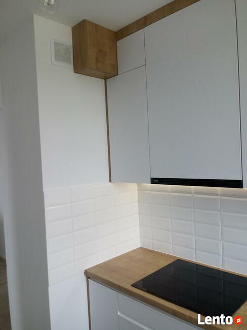 Meble na wymiar - Kuchnię, szafy, garderoby, łazienki