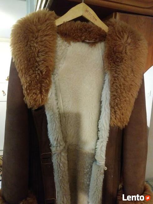 Sprzedam kozuch z owczych skór