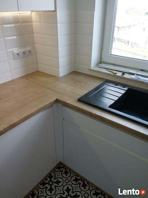 Meble na wymiar - Kuchnię, szafy, garderoby, łazienki