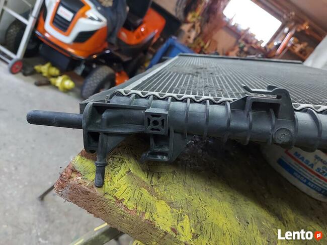 Chłodnica wody do forda transita rok produkcji 2016 .